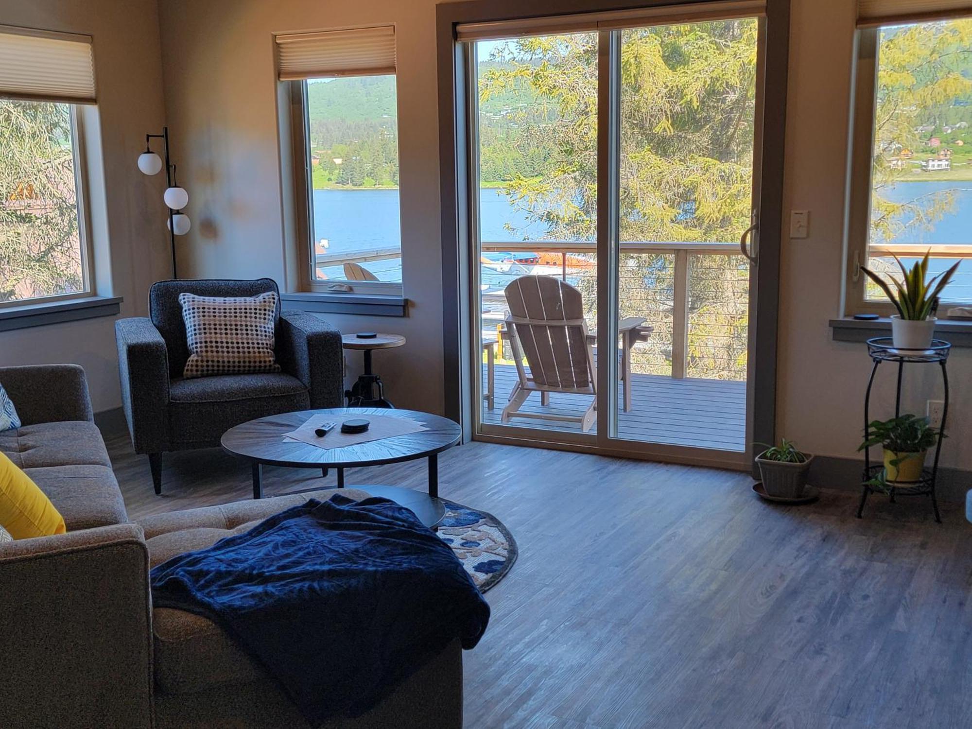 Lakeshore Lodging Suites Homer Buitenkant foto