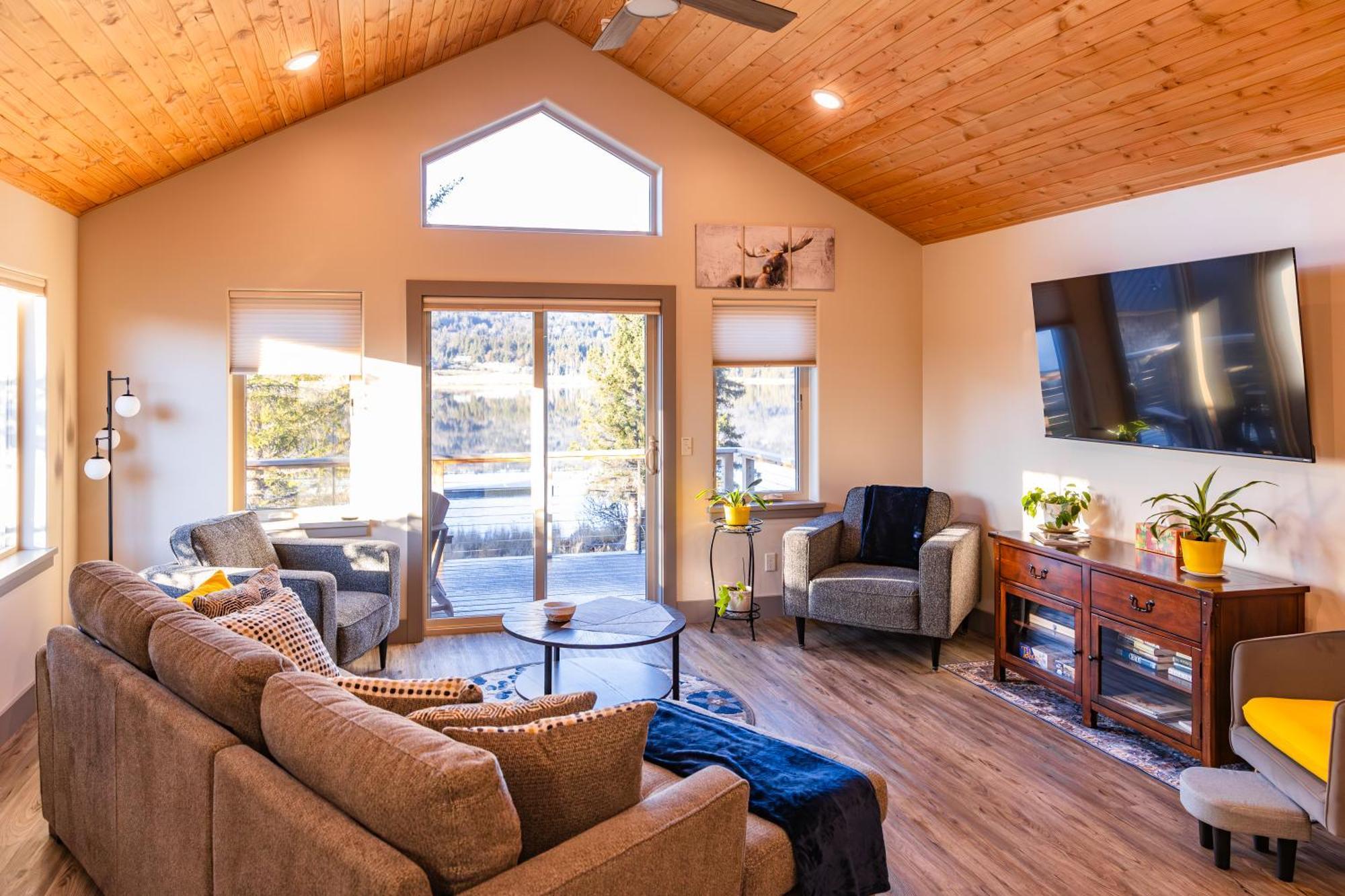 Lakeshore Lodging Suites Homer Buitenkant foto